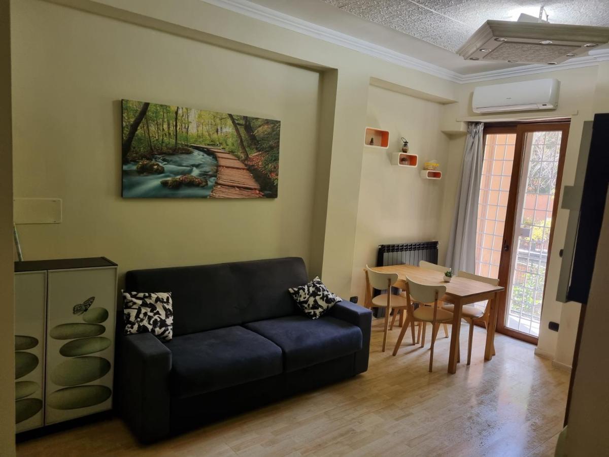 Bed and Breakfast Red Rose Рим Екстер'єр фото